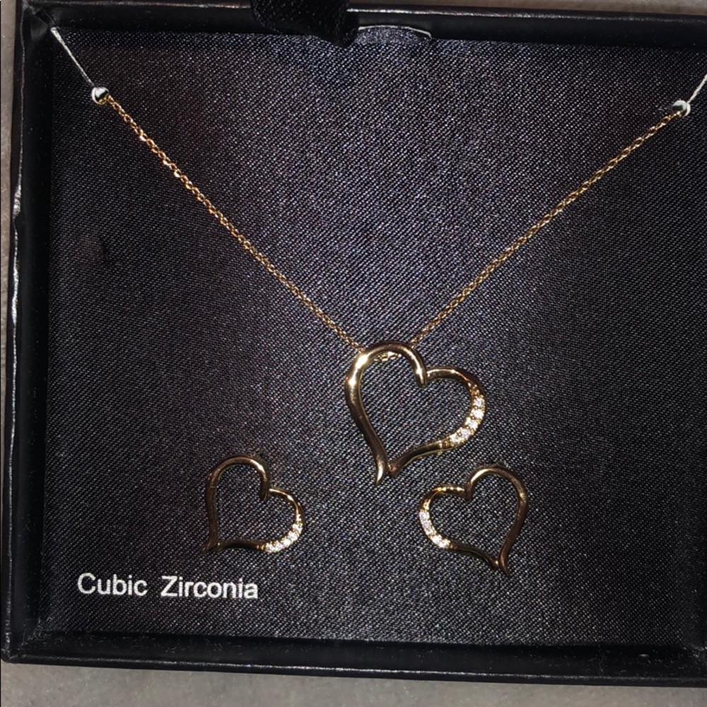 Brand new earring and necklace set